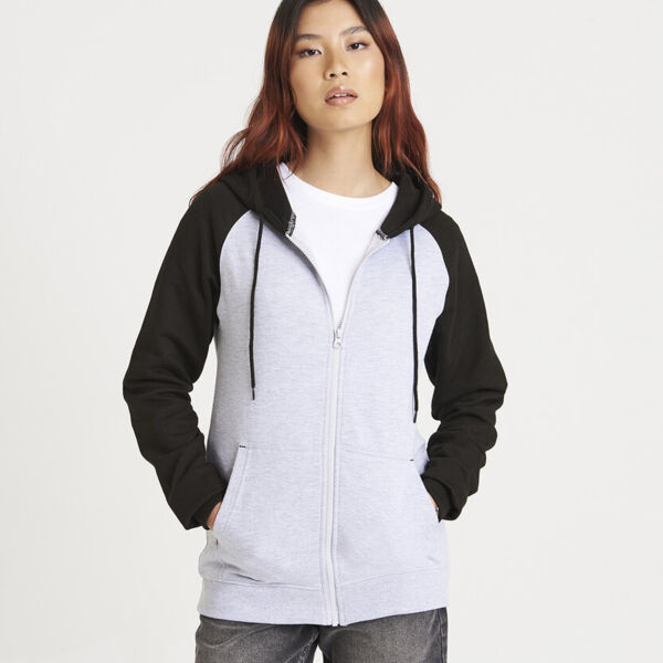 Baseball zoodie Thumbnail